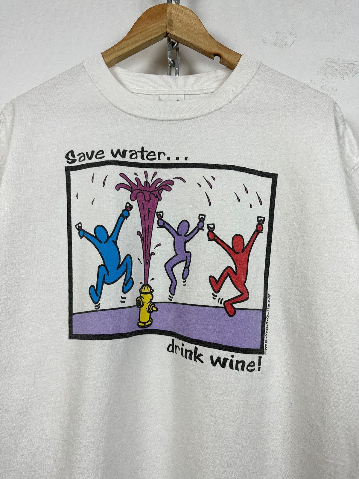Keith Haring 1999 Vintage Keith Haring Save Water Drink Wine Art T-Shirt Size US L / EU 52-54 / 3 - 1 Thumbnail