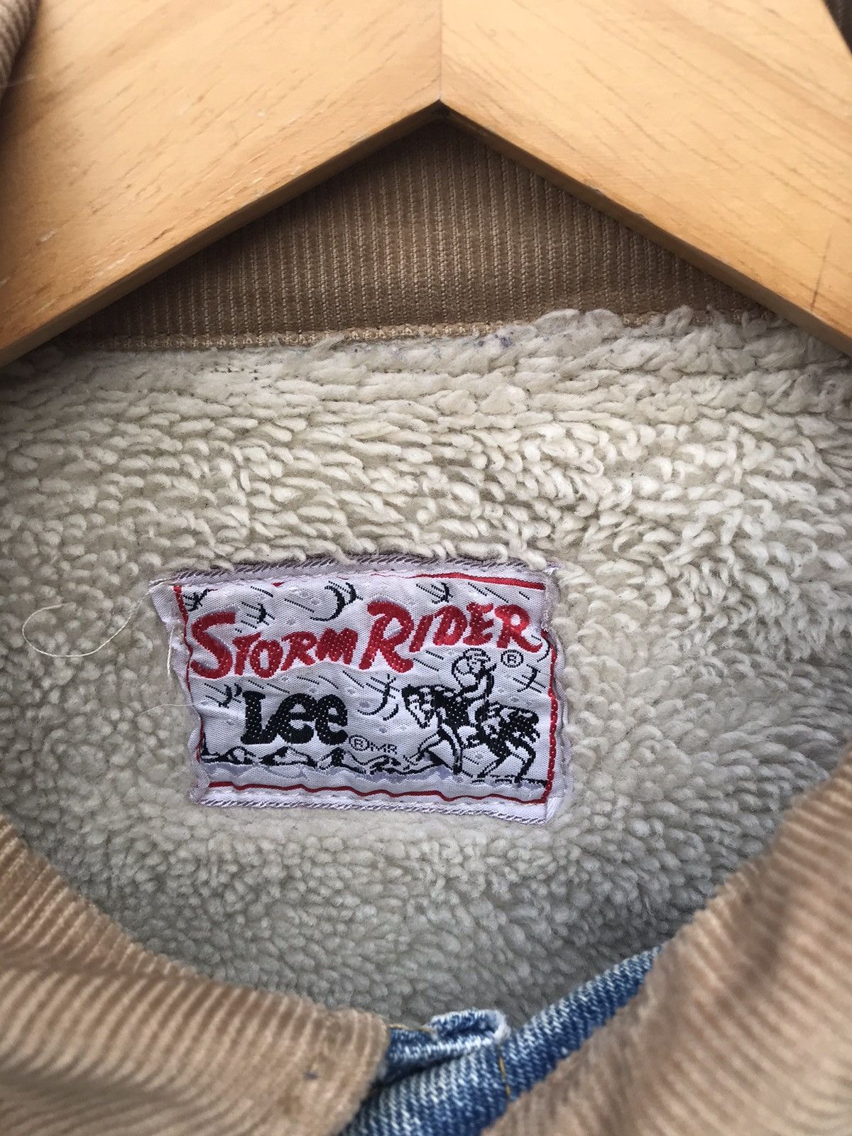 Lee Vintage Lee Storm Rider Distressed Faded Sherpa Trucker Size US L / EU 52-54 / 3 - 3 Thumbnail