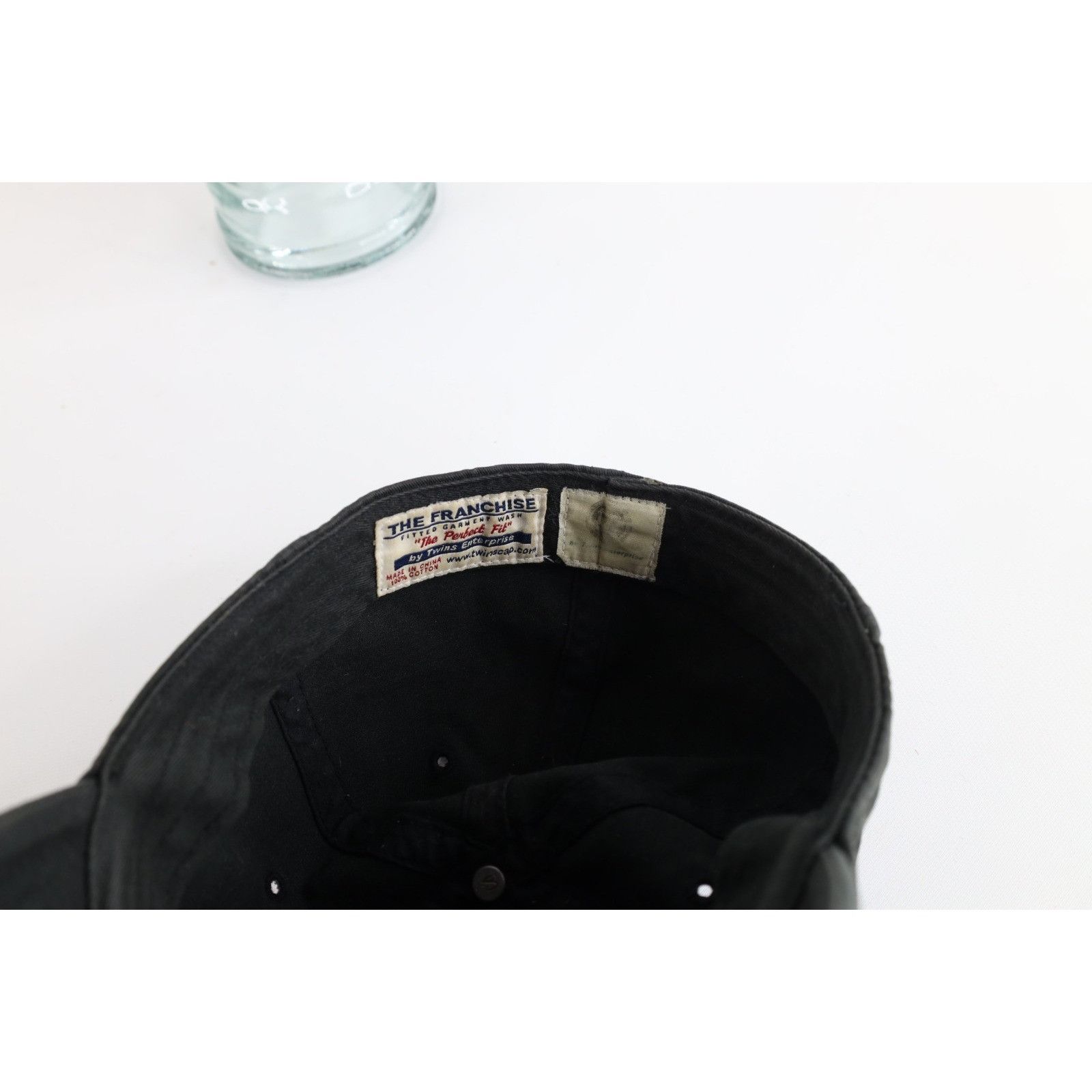Vintage Vintage Faded Spell Out Detroit Red Wings Hockey Hat Size ONE SIZE - 11 Thumbnail