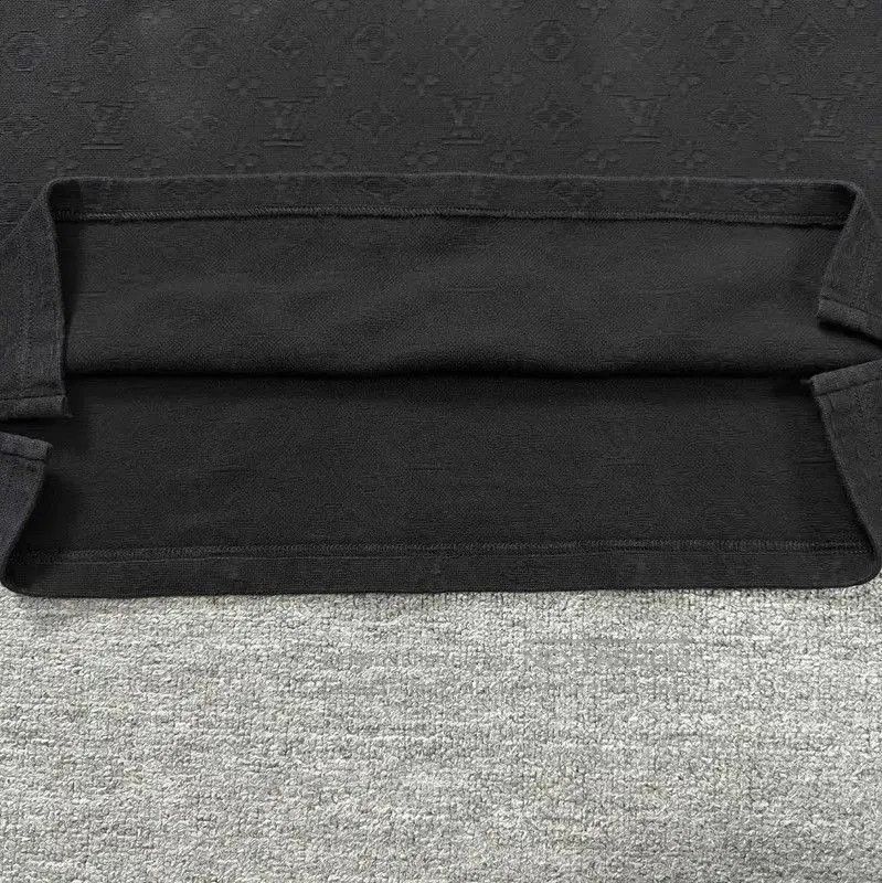 Louis Vuitton Louis Vuitton Black Cotton Men's T-Shirt . Size US M / EU 48-50 / 2 - 6 Thumbnail