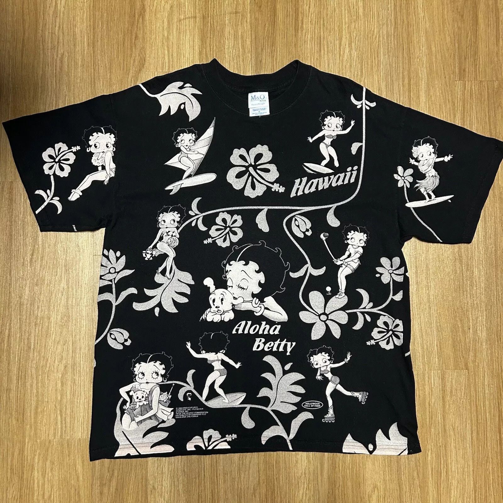 Vintage Vintage 1998 Aloha Betty Boop Hawaii Surfing Size US XL / EU 56 / 4 - 1 Thumbnail