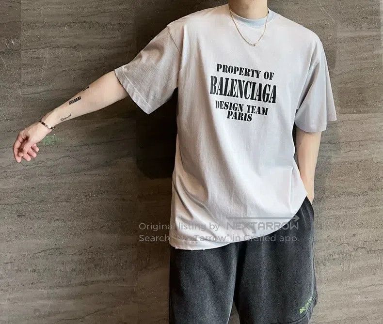 Balenciaga Balenciaga Letter Logo Printed Round Neck Loose Light Gray Size US S / EU 44-46 / 1 - 8 Thumbnail