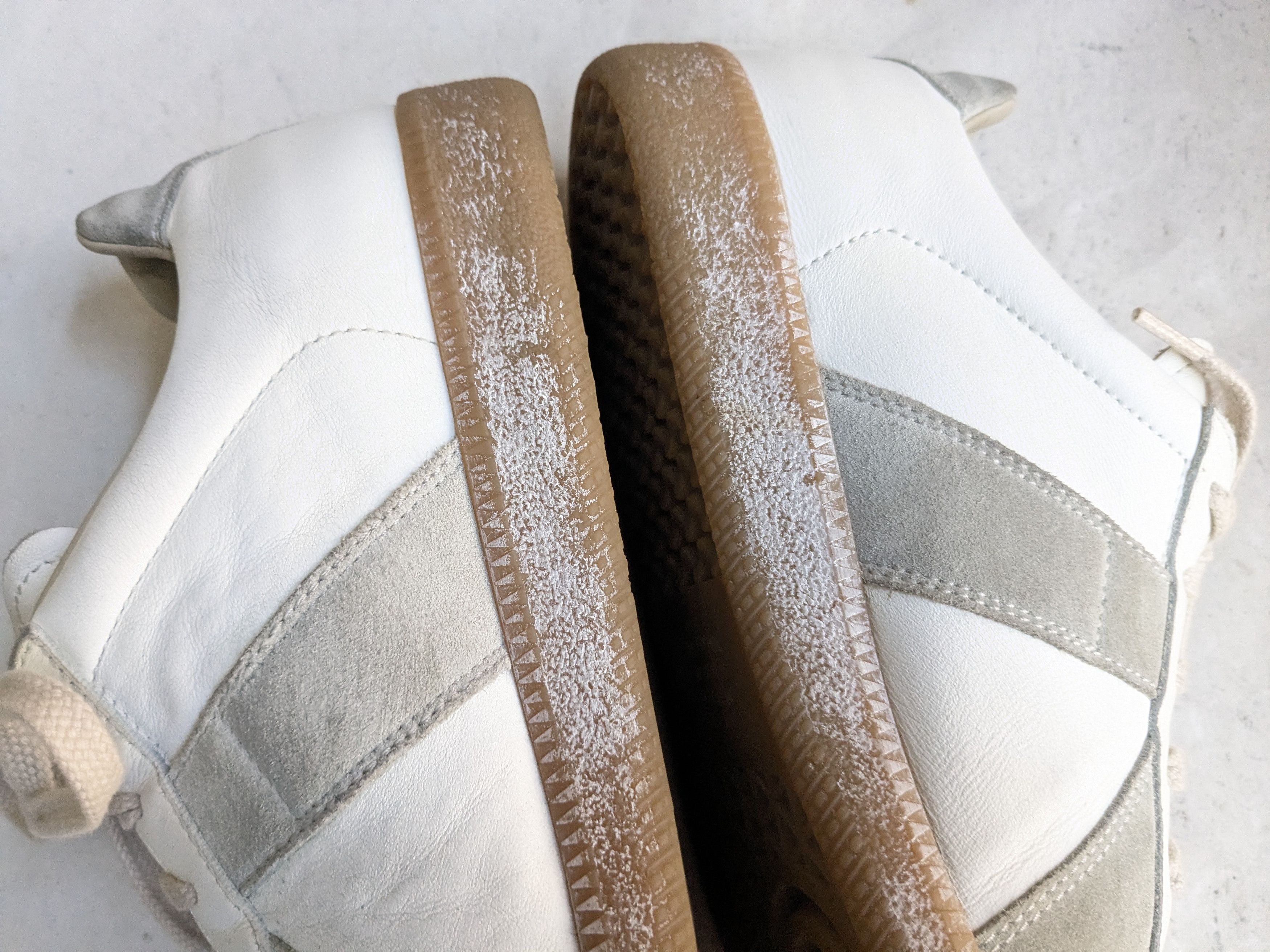 Maison Margiela Maison Margiela GAT Replicas 9 42 White Gray Painted Size US 9 / EU 42 - 11 Thumbnail