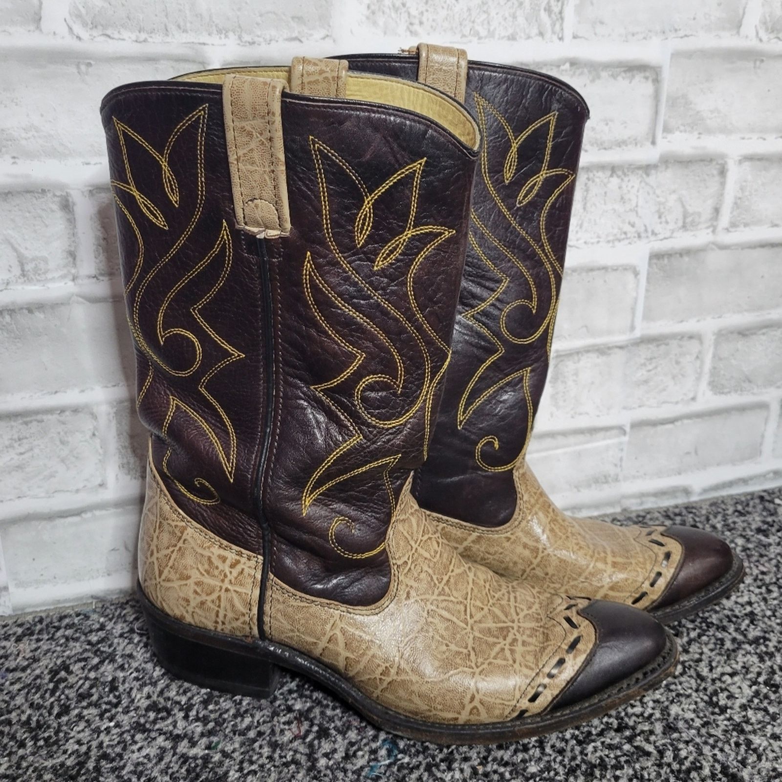 Vintage Double H Wingtip Tan & Brown Cowboy Boots, size 9D Size US 9 / EU 42 - 1 Thumbnail