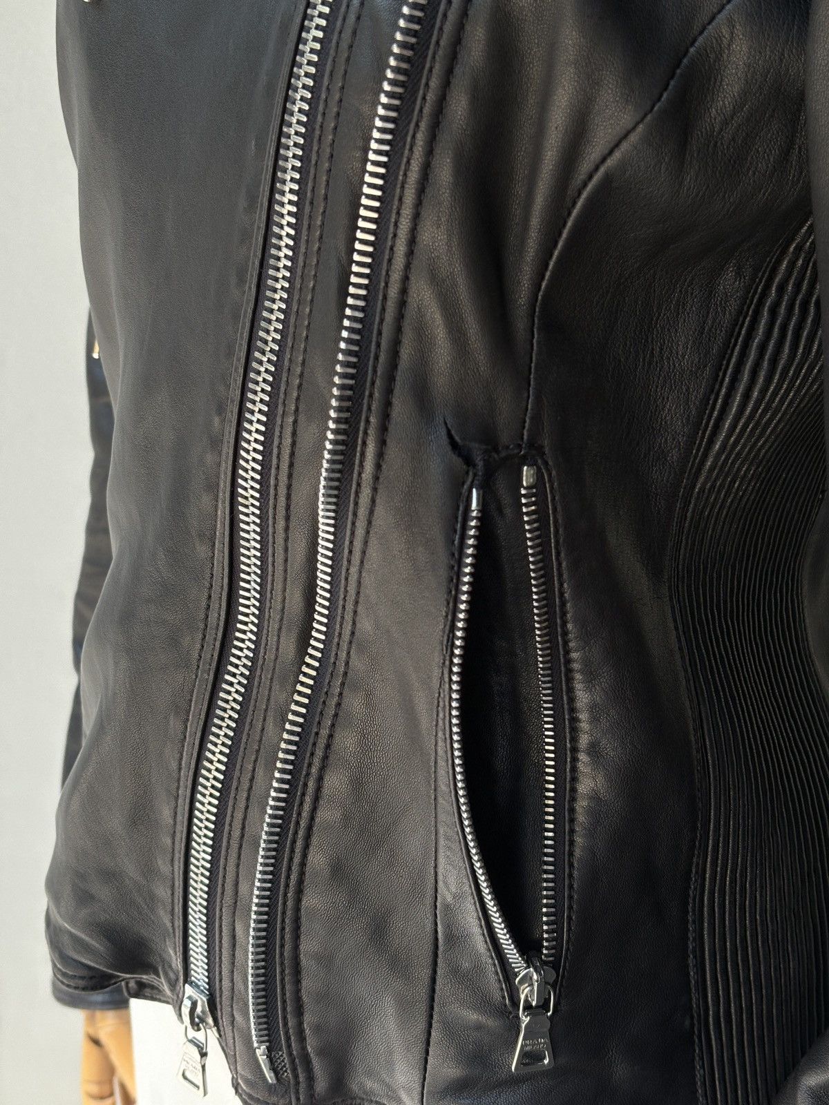 Prada Prada sport vintage leather biker zip jacket Size ONE SIZE - 24 Thumbnail