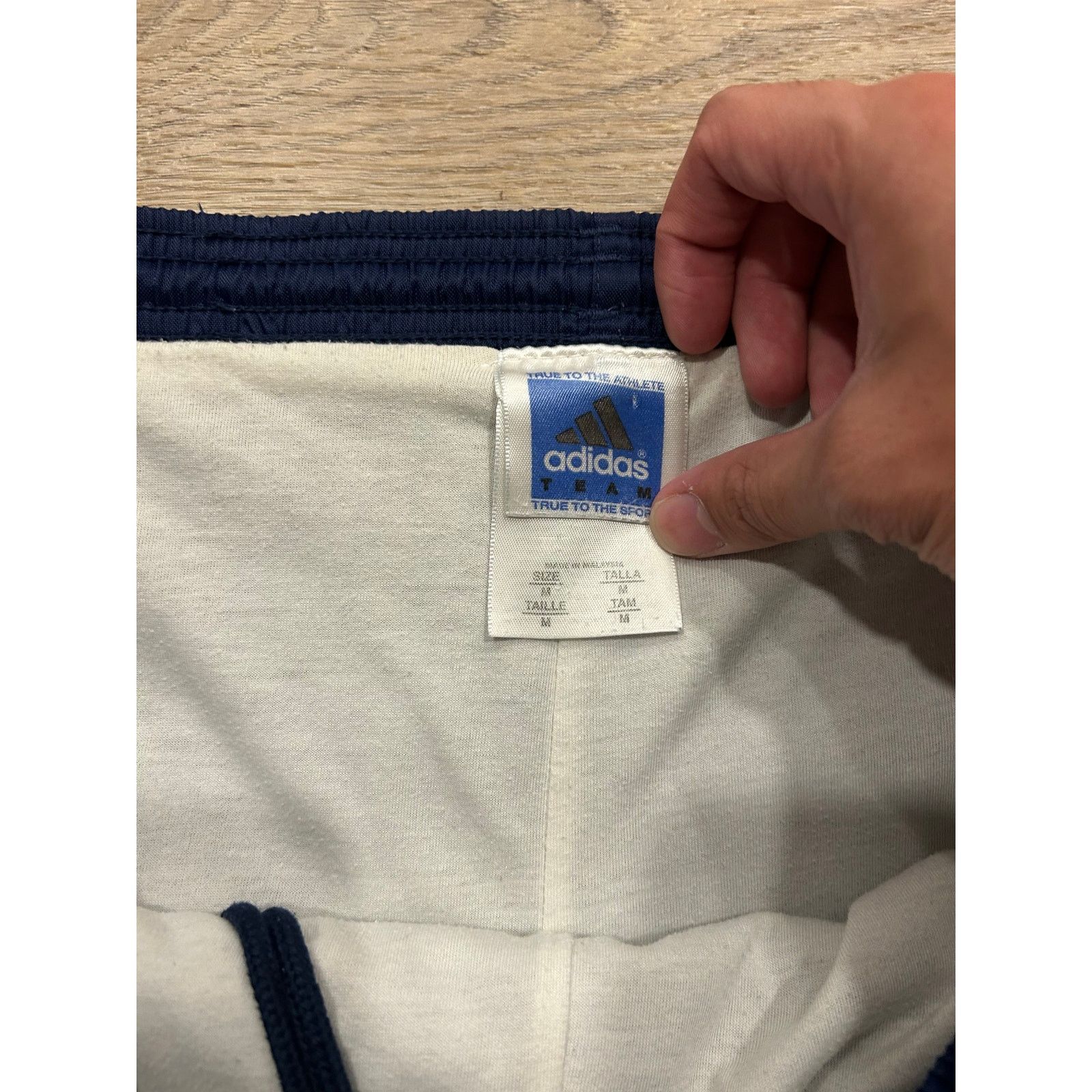 Adidas ADIDAS | TRACKPANTS Size US 37 - 6 Thumbnail
