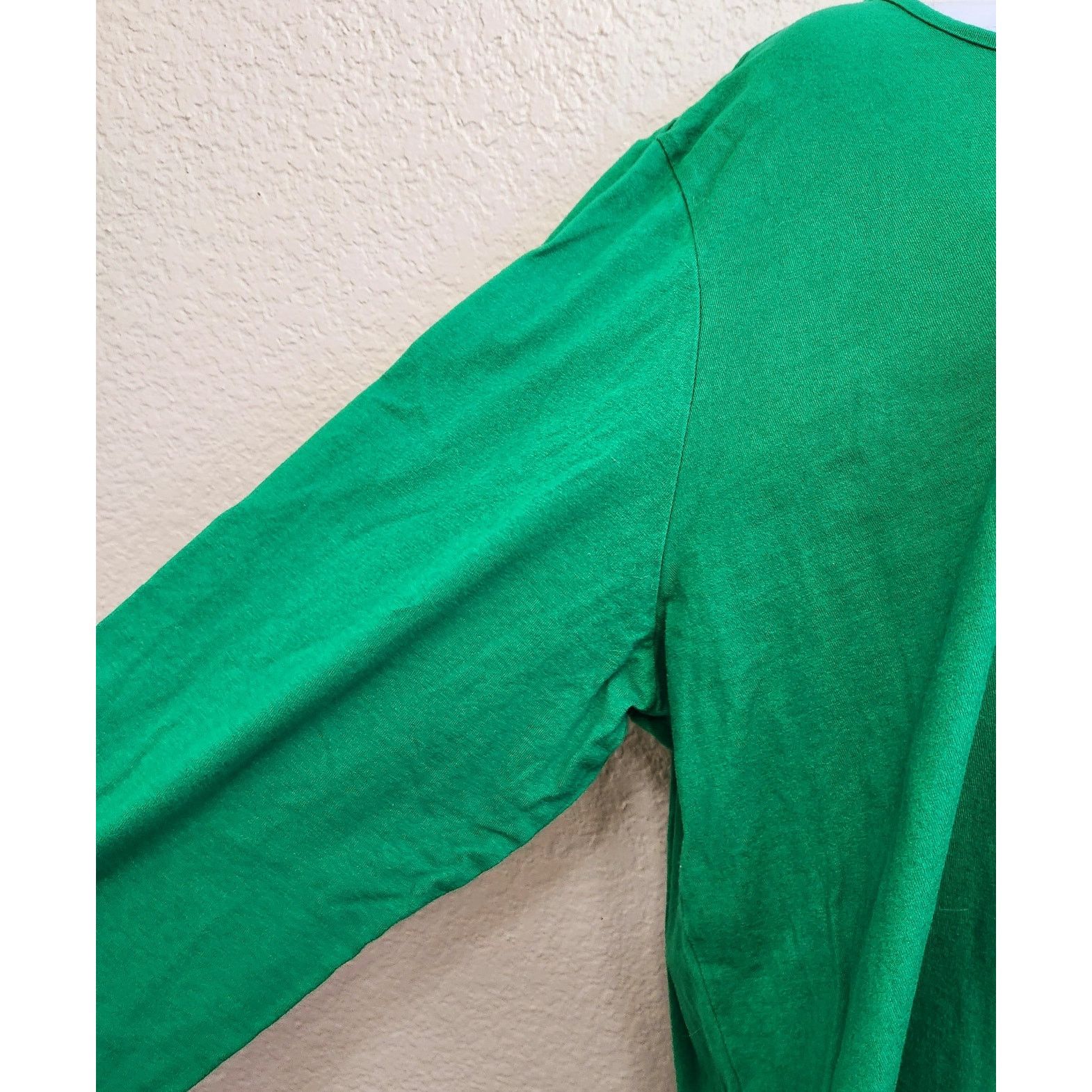 Other Green Red Cardinal Snow Flakes Graphic Top 2X 18W 20W Plus Size XXL / US 16-18 / IT 52-54 - 2 Thumbnail