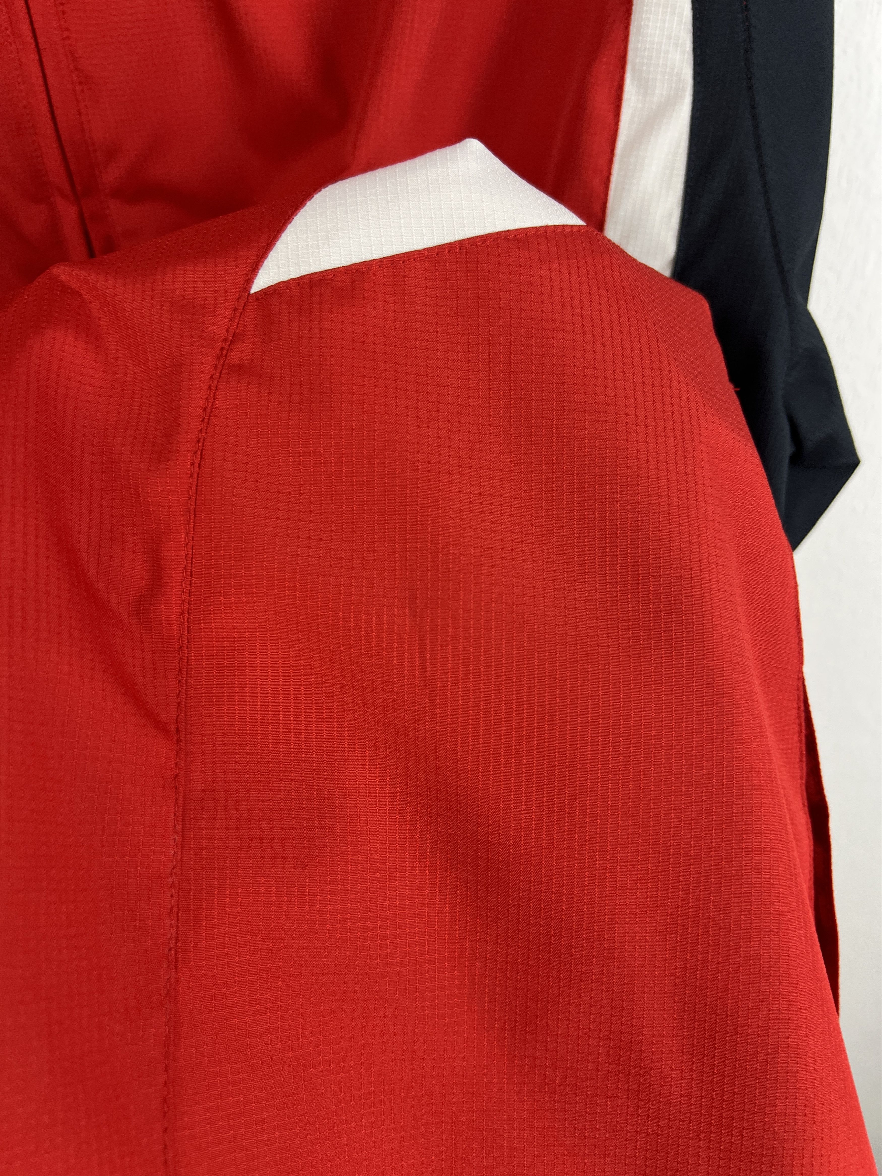 Adidas Bayern Munich Football Jacket Soccer Hooded Track Top Size US XL / EU 56 / 4 - 6 Thumbnail