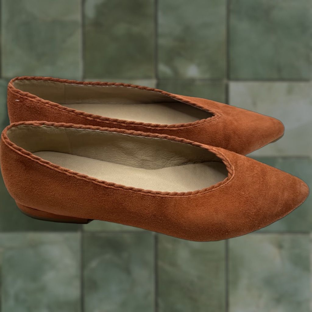 Eileen Fisher Eileen Fisher Posy Ballet Flats Women Size 7 Suede Orange Pointed Toe Scalloped Slip On Leather Lining Leather Outsole Flat Size US 7 / IT 37 - 1 Thumbnail