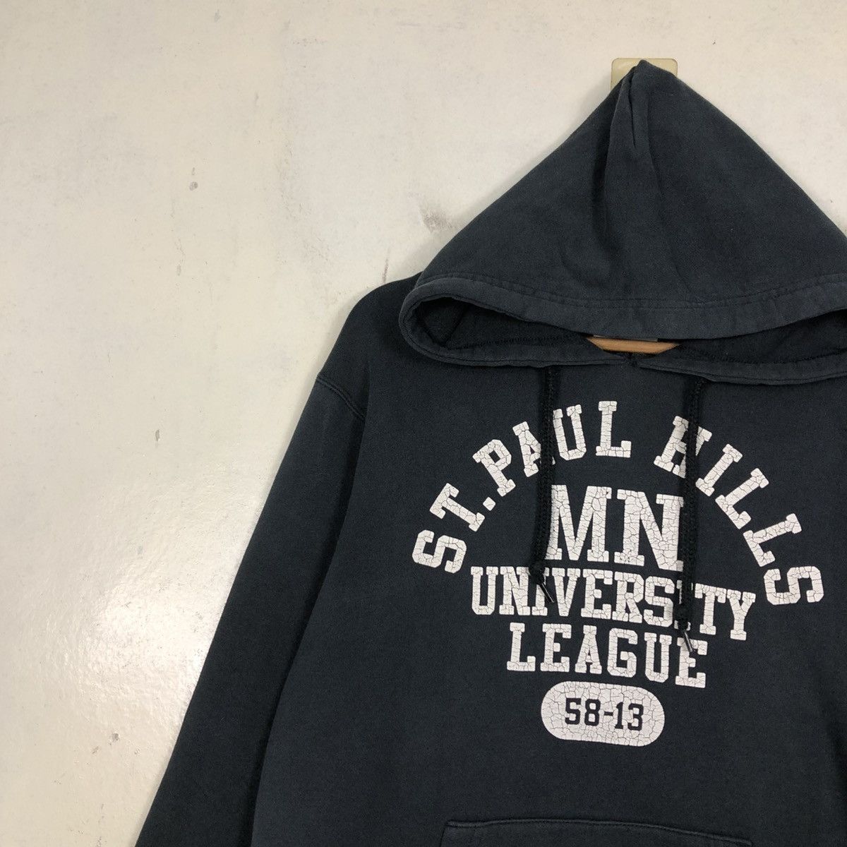 Vintage 📌Vintage Sweatshirt Hoodie Discus Athletic St Paul Hills Size US L / EU 52-54 / 3 - 9 Thumbnail