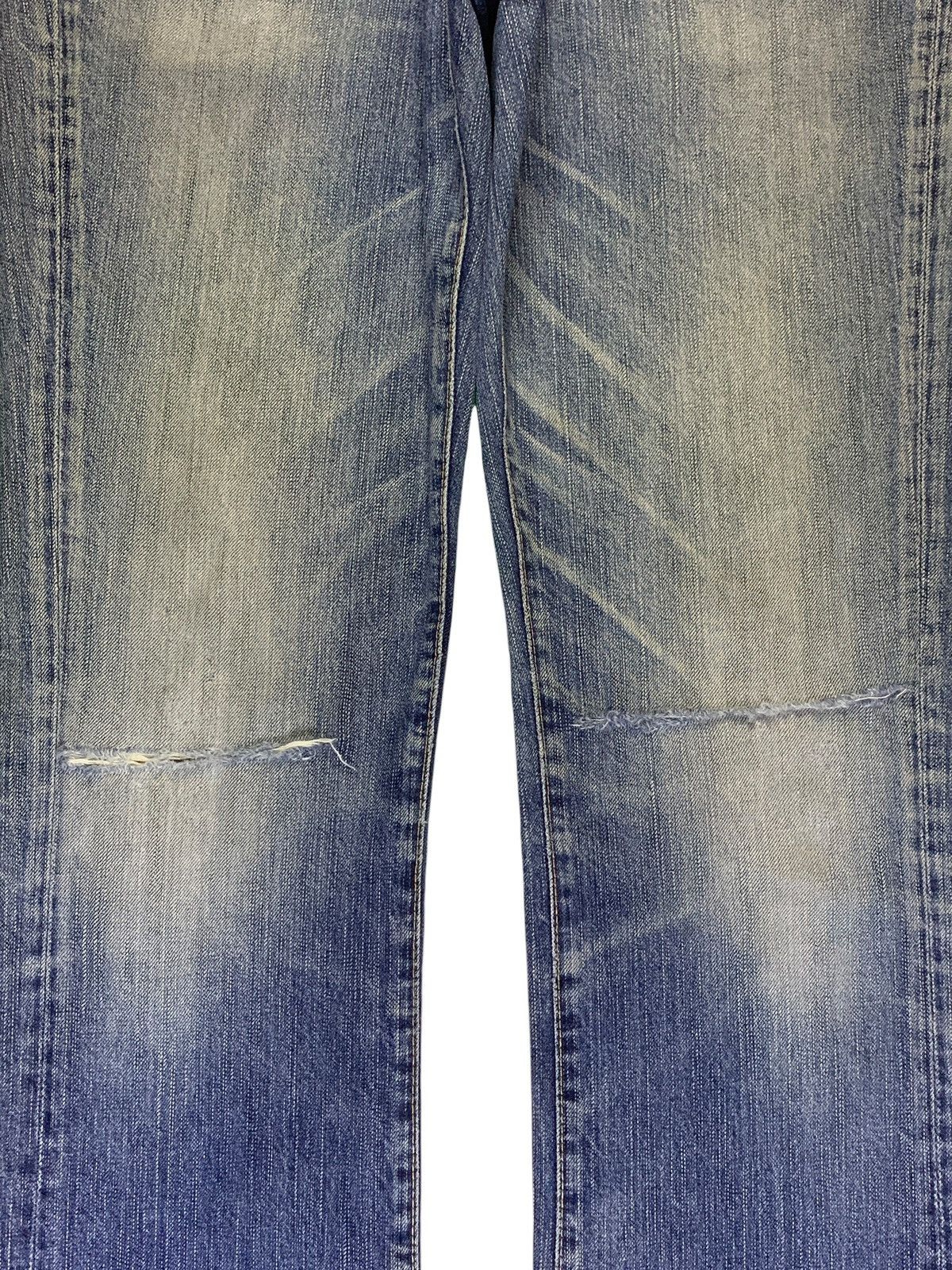 Japanese Brand Vintage Blue Way Faded Wash Distressed Bootcut Jeans Size US 33 - 5 Thumbnail