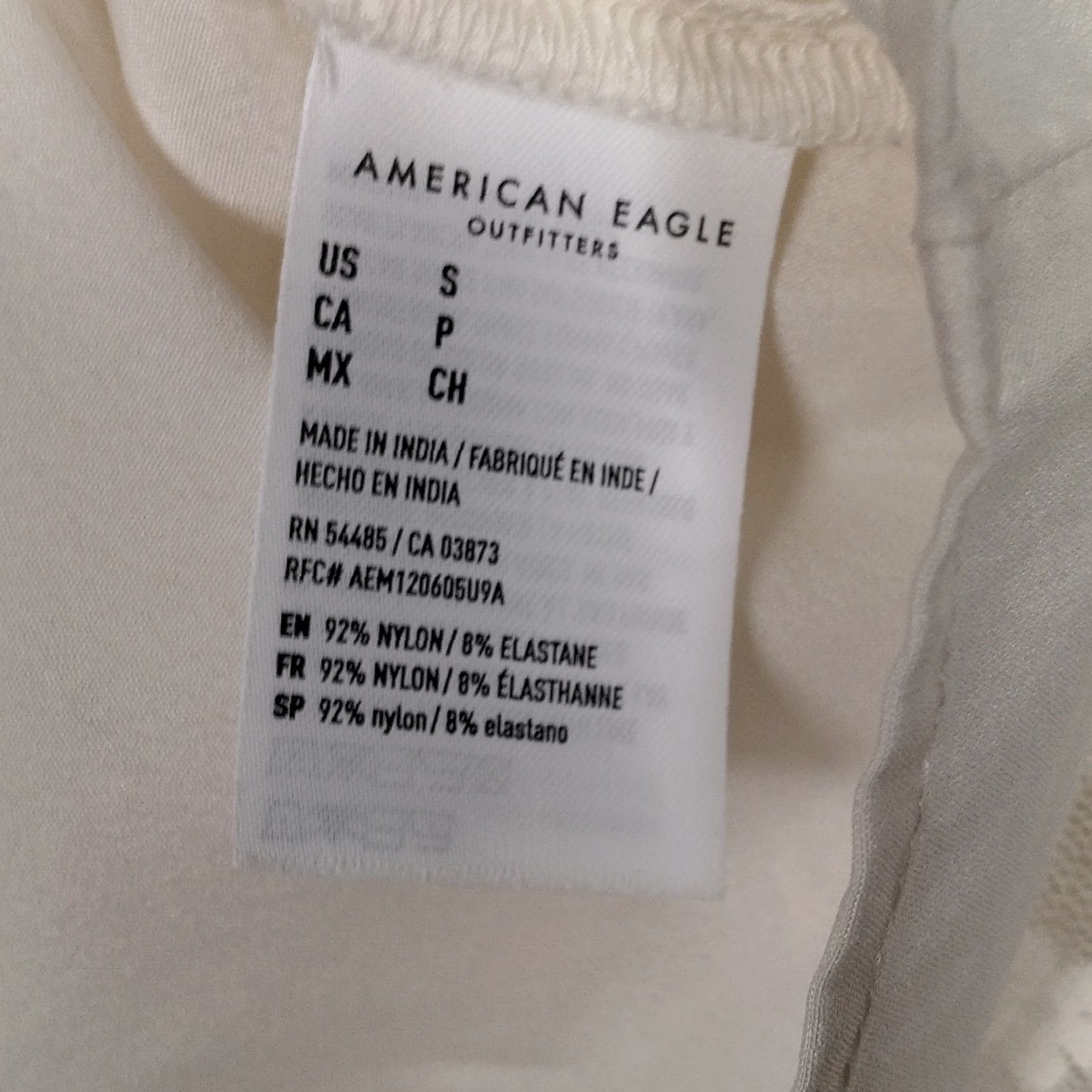 American Eagle Outfitters VINTAGE American Eagle Outfitters Shirt Small Cream Floral Lace Cropped Bell Sleeve V-Neck PULLOVER Fairycore Womens Size S / US 4 / IT 40 - 5 Thumbnail