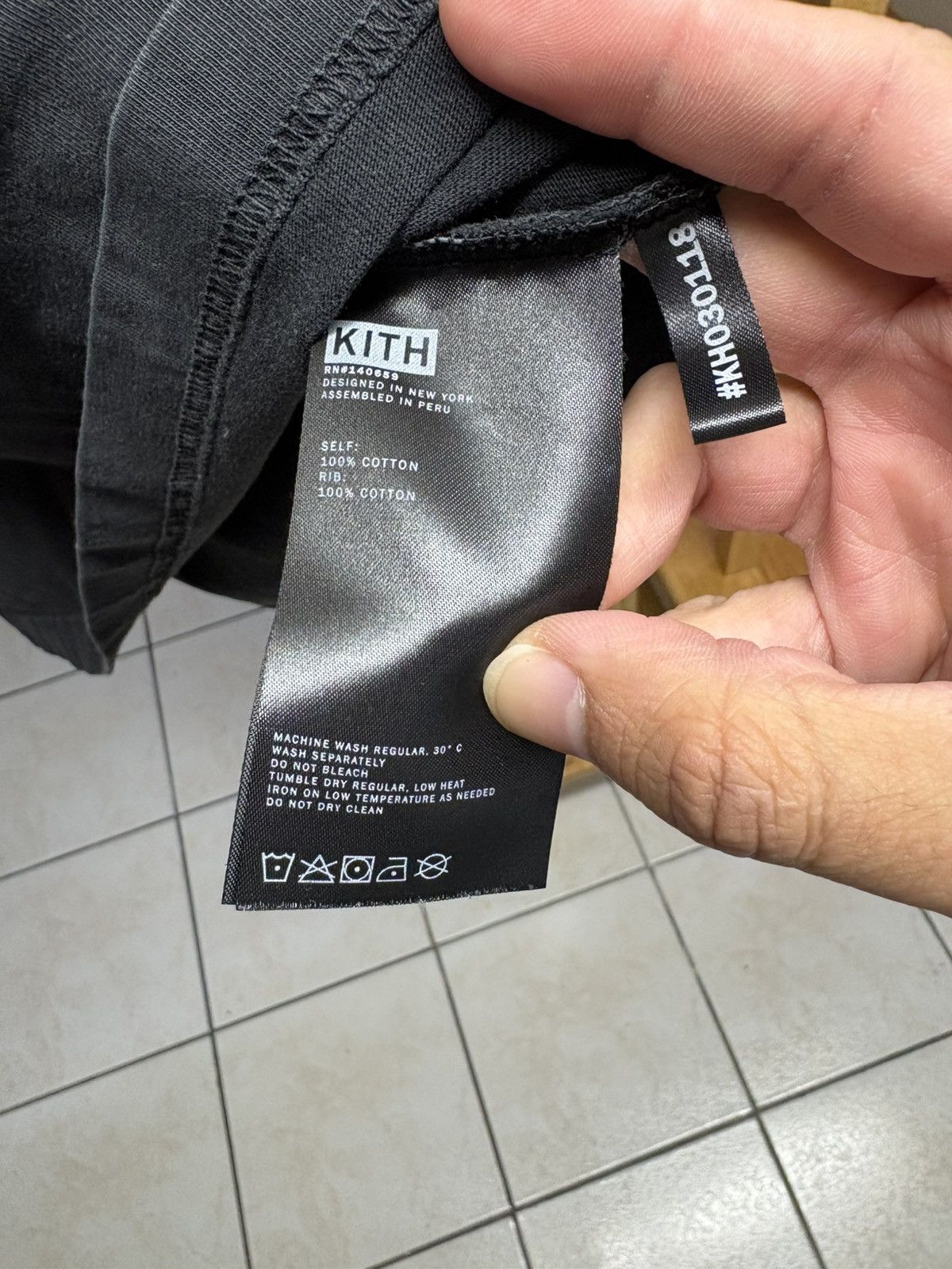 Kith Kith Big Apple Vintage Tee 'Black' Size US M / EU 48-50 / 2 - 3 Thumbnail