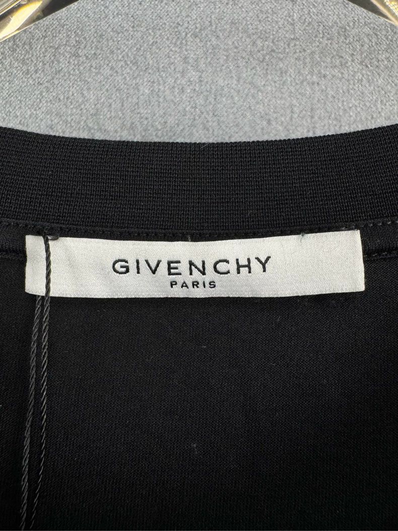 Givenchy Givenchy Dog Head Short Sleeve T-Shirt Size US L / EU 52-54 / 3 - 3 Thumbnail
