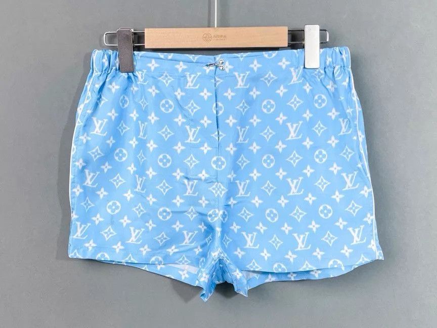 Louis Vuitton Louis Vuitton Blue All Over Logo Shorts 38 Size 27" / US 4 / IT 40 - 1 Thumbnail