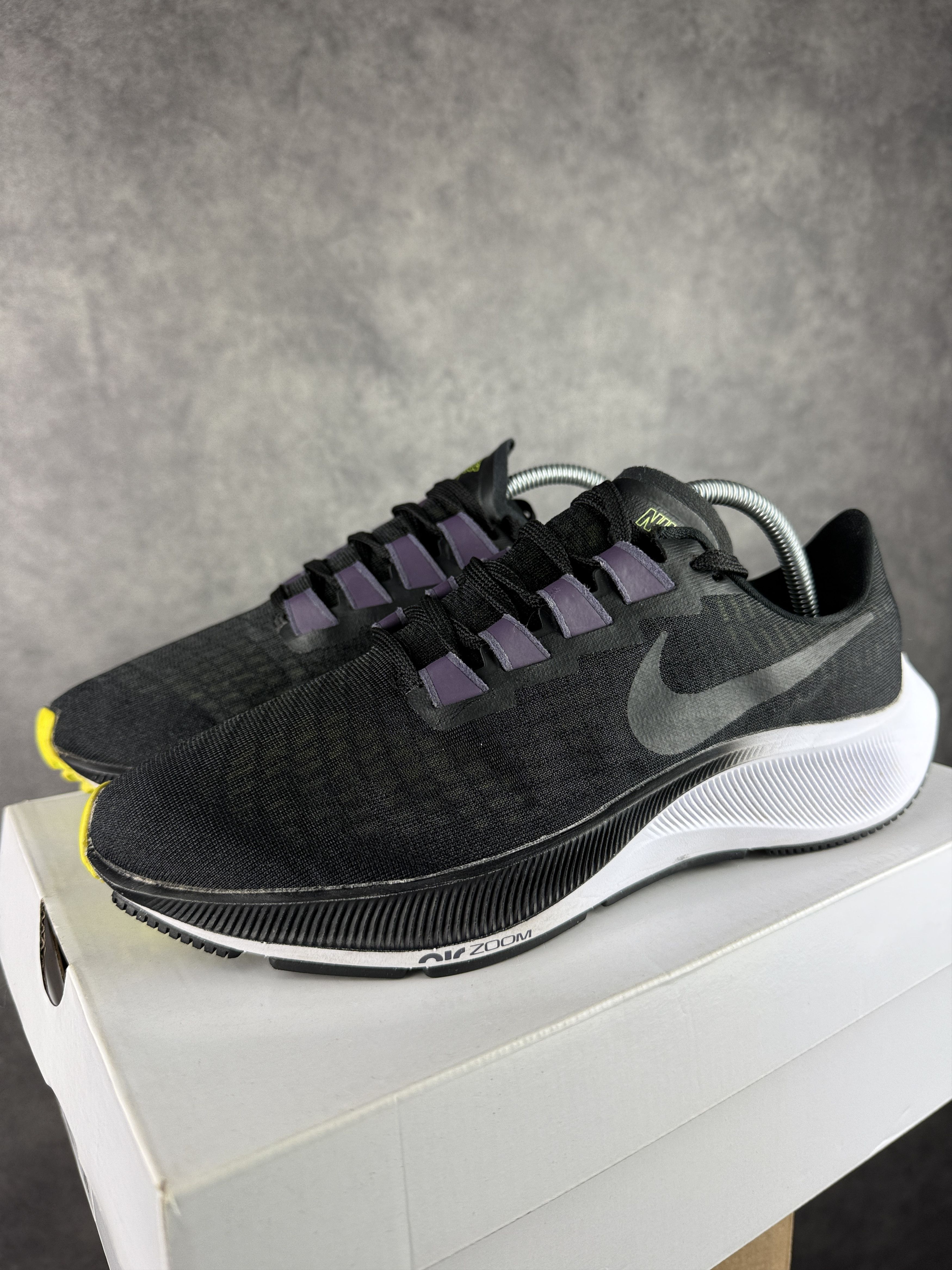 Nike Nike Zoom Pegasus 37 running shoes women’s Swoosh Size US 9 / IT 39 - 1 Thumbnail
