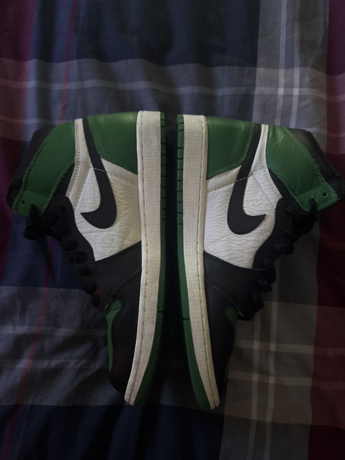 Jordan Brand Jordan 1 pine green Size US 11 / EU 44 - 5 Thumbnail