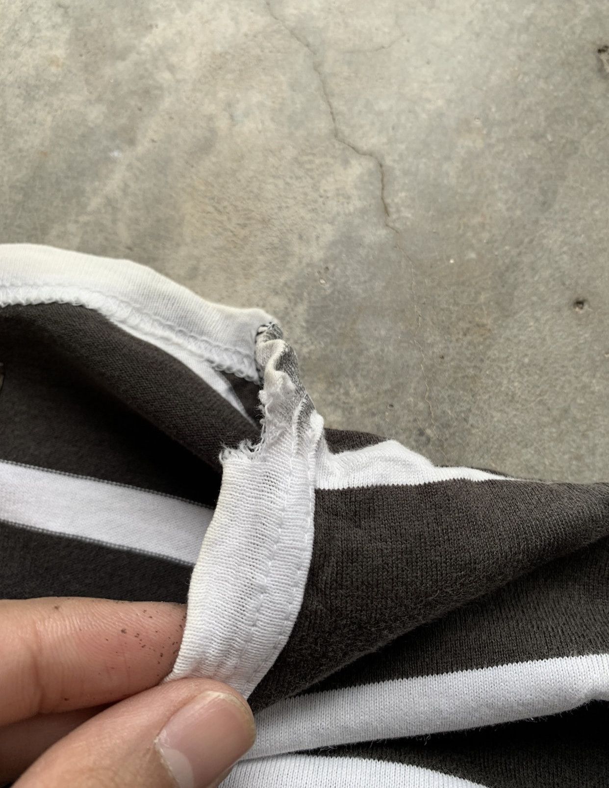 Yohji Yamamoto Very Rare Yohji Yamamoto Striped Distressed Long asleeve Tee Size US M / EU 48-50 / 2 - 6 Thumbnail