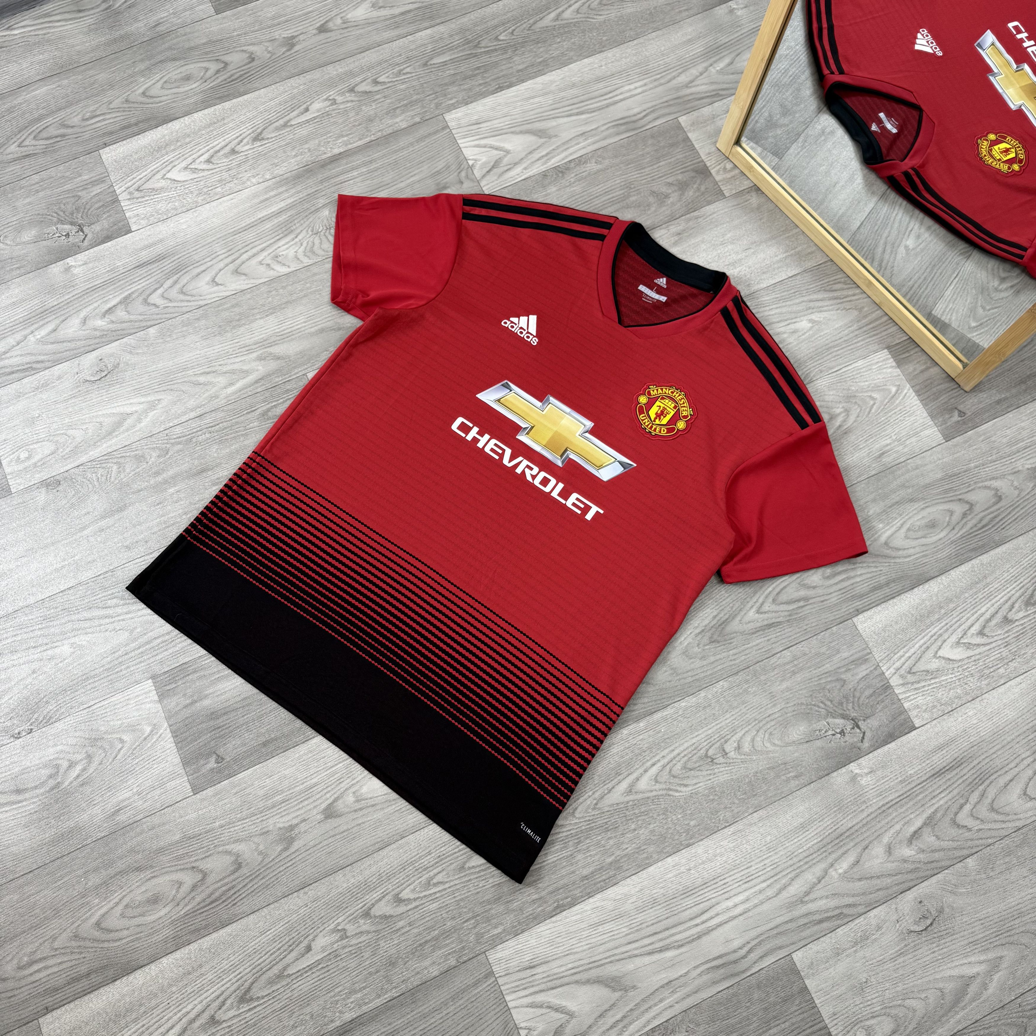 Adidas Adidas Manchester United 18/19 Home Jersey Tee Shirt Size US L / EU 52-54 / 3 - 3 Thumbnail