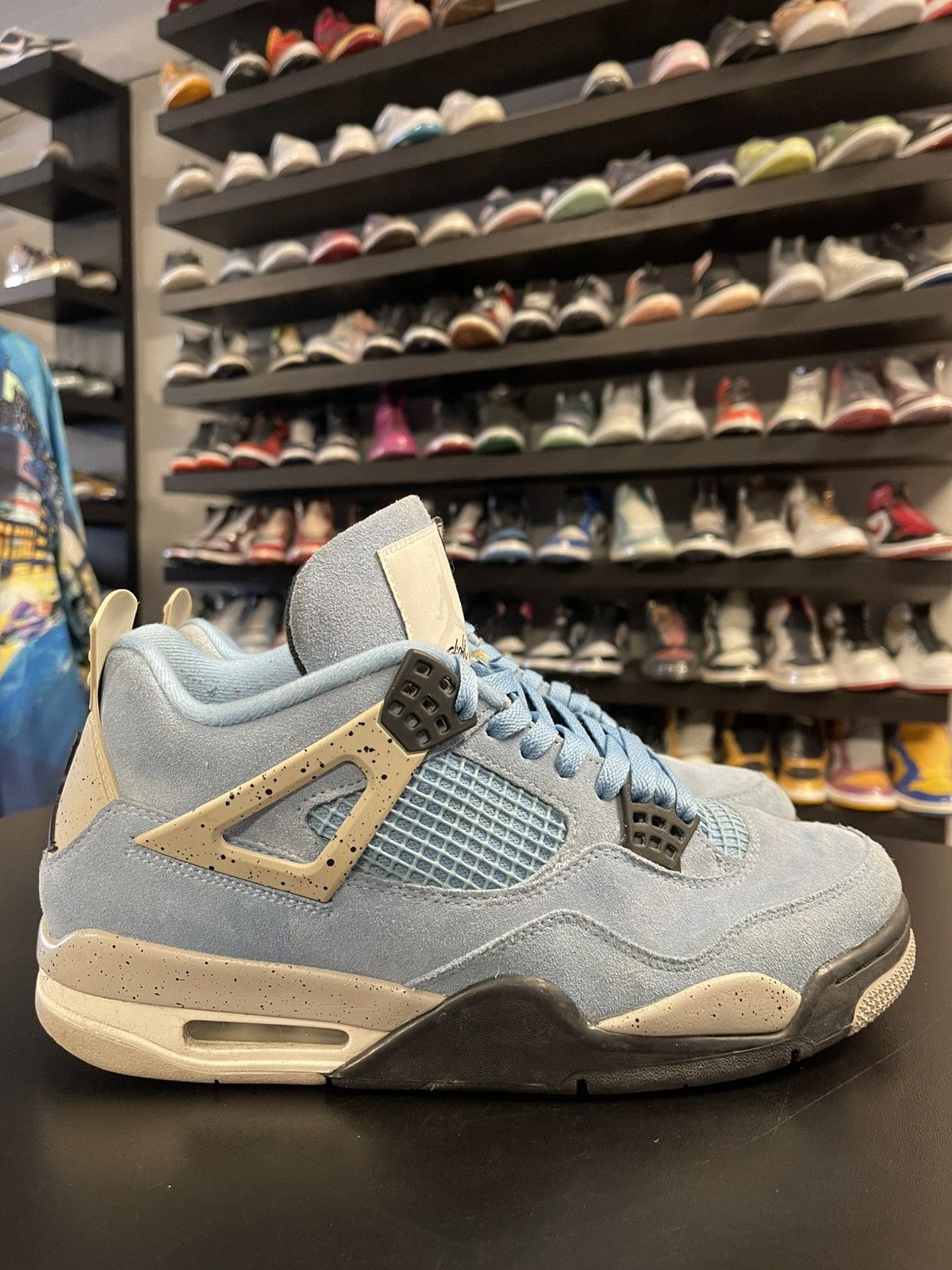 Jordan Brand Size 10.5 - Jordan 4 University Blue Used No Box! Size US 10.5 / EU 43-44 - 3 Thumbnail