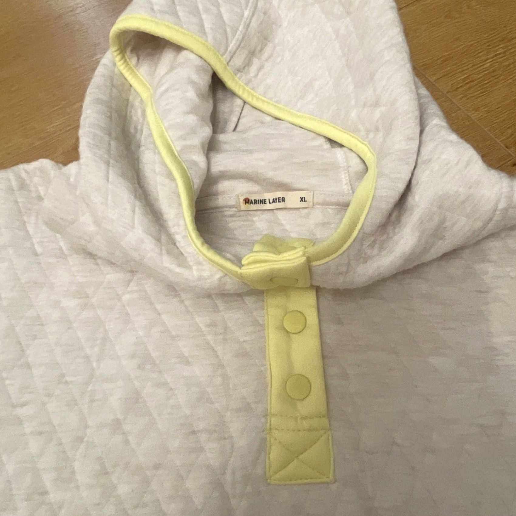 Marine Layer Marine Layer Corbet Quilted Hoodie Pullover Womens XL Cream Neon Yellow Pullover Size XL / US 12-14 / IT 48-50 - 5 Thumbnail