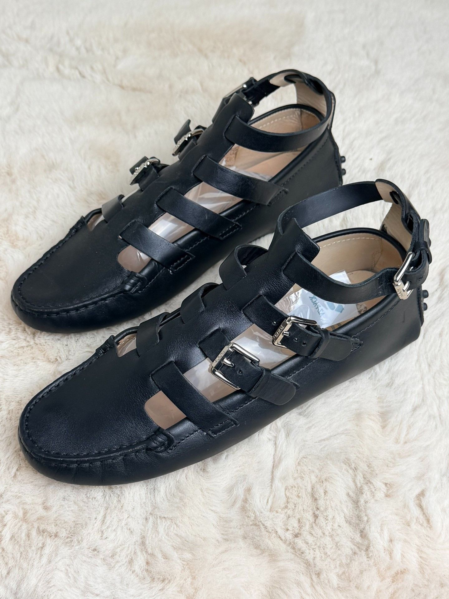 Tod's Tod's Black Sandals us_7-5 Women Size US 7.5 / IT 37.5 - 1 Thumbnail