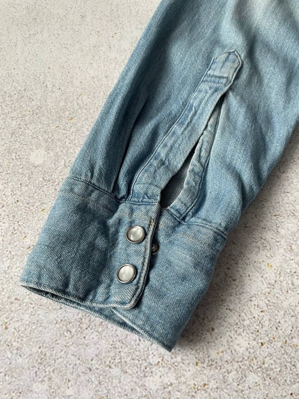 Levi's × Levi's Vintage Clothing × Vintage Vintage 90s Levi’s Washed Blue Denim Shirts Button Up Y2K Size US L / EU 52-54 / 3 - 9 Thumbnail