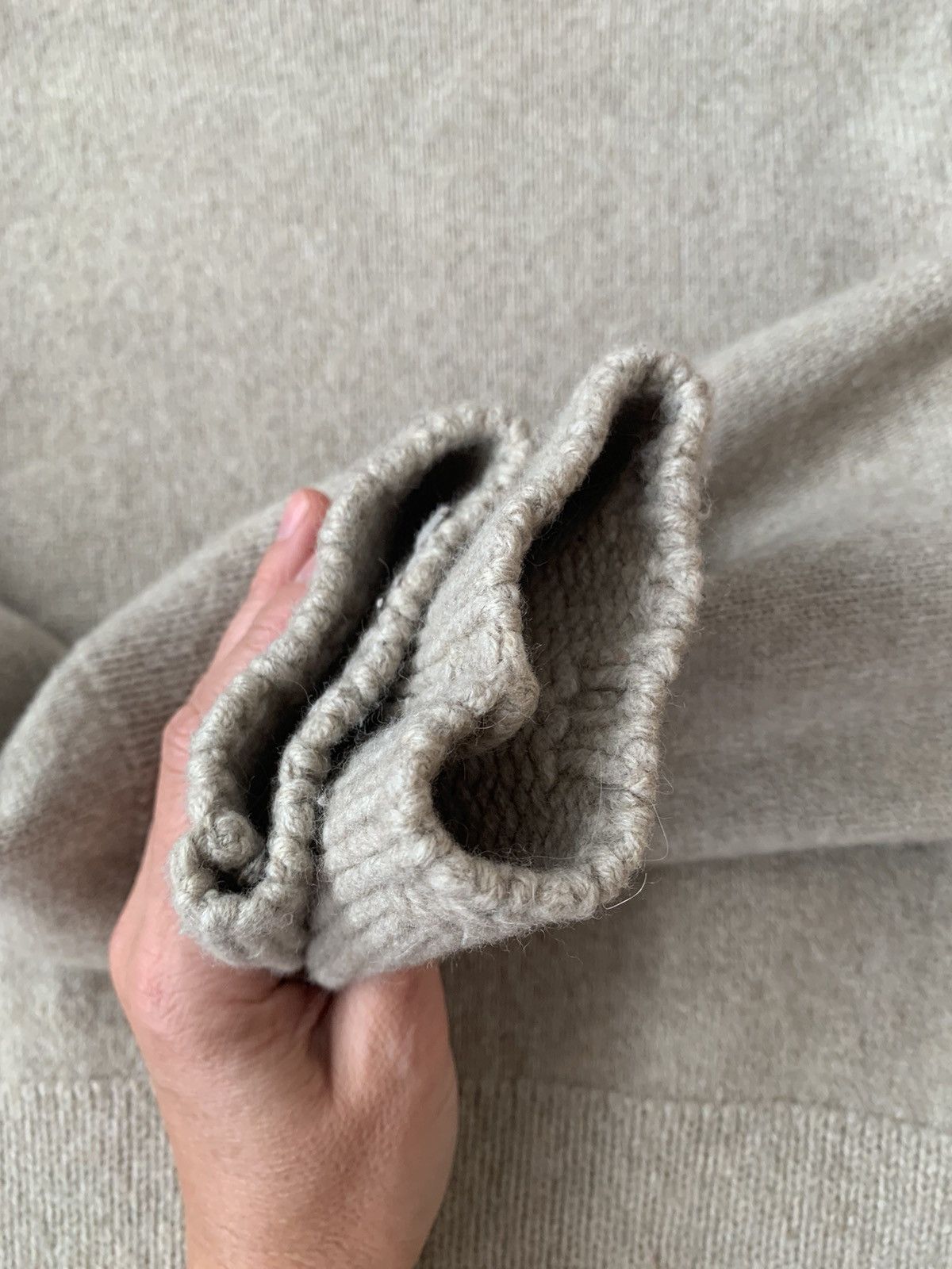 Valentino Valentino Beige Chunky Knit – Cashmere, Angora & Wool Blend Size S / US 4 / IT 40 - 13 Thumbnail