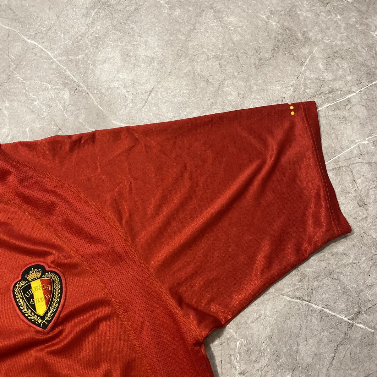 Nike VINTAGE NIKE BELGIUM TEE SOCCER JERSEY 00S Size US M / EU 48-50 / 2 - 4 Thumbnail