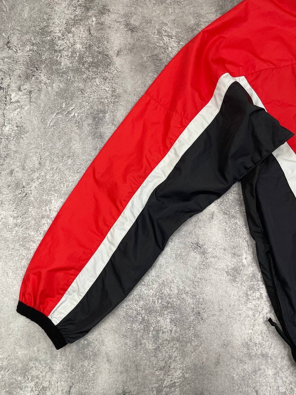 Nike Nike Mens Vintage Windbreaker Jacket Red Black Size L Size US L / EU 52-54 / 3 - 5 Thumbnail