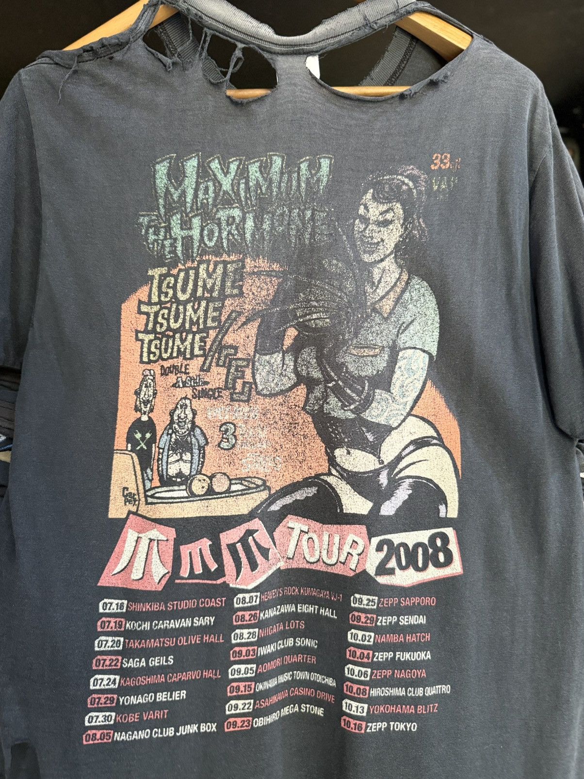 Band Tees Thrashed Vintage Maximum The Hormon Tour Very Grunge Tee Size US M / EU 48-50 / 2 - 3 Thumbnail