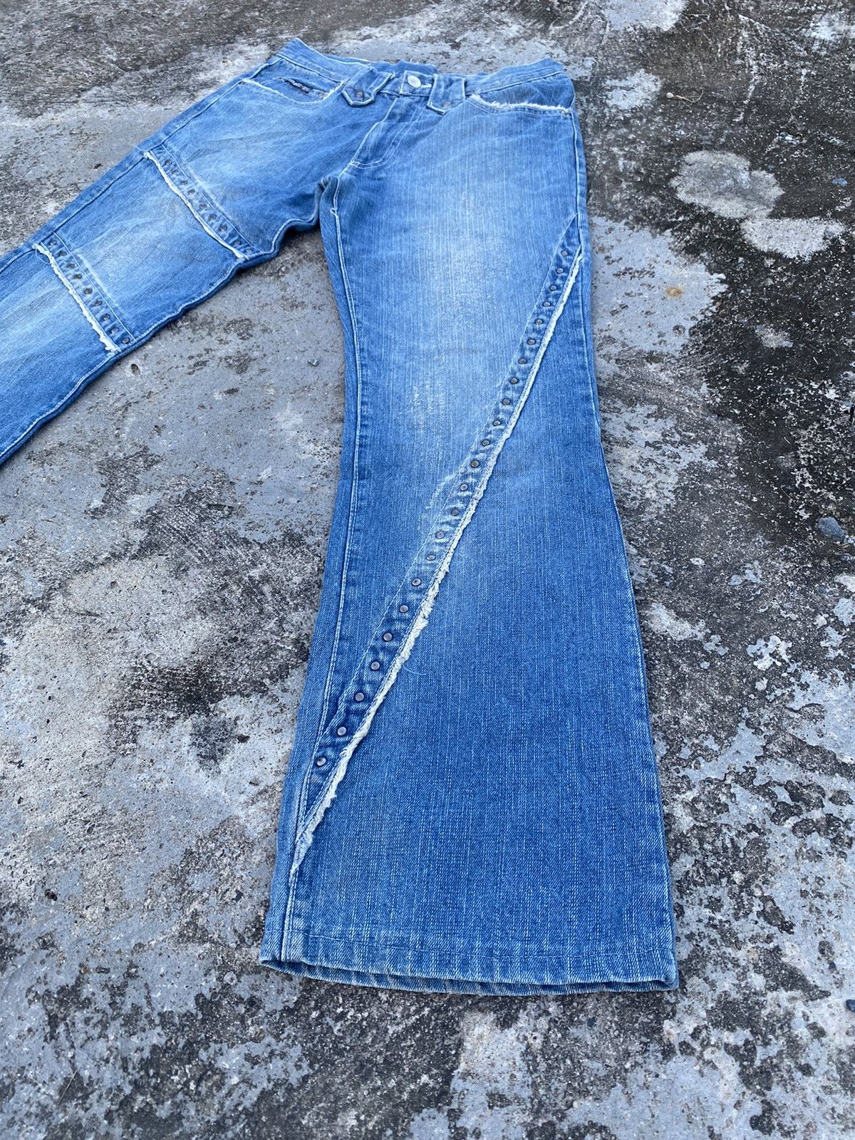 Japanese Brand BerningSho Studded Bootcut Jeans Size US 29 - 3 Thumbnail