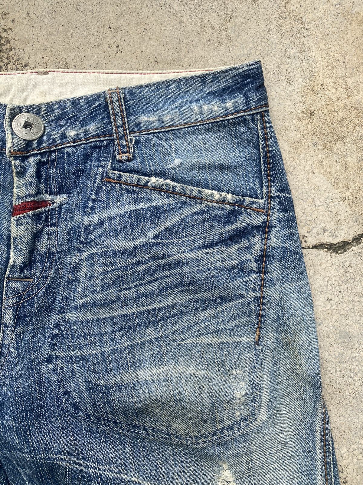 Designer × Le Grande Bleu (L.G.B.) × Marithe + Francois Girbaud Marithe Francois Girbaud Distressed Clawmark Jeans Size US 29 - 3 Thumbnail