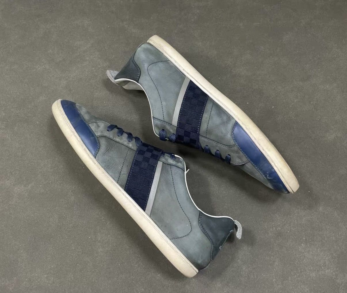 Louis Vuitton Louis Vuitton LV Leather-Panel Lace-Up Low-Top Sneakers J16 Size US 7 / EU 40 - 3 Thumbnail