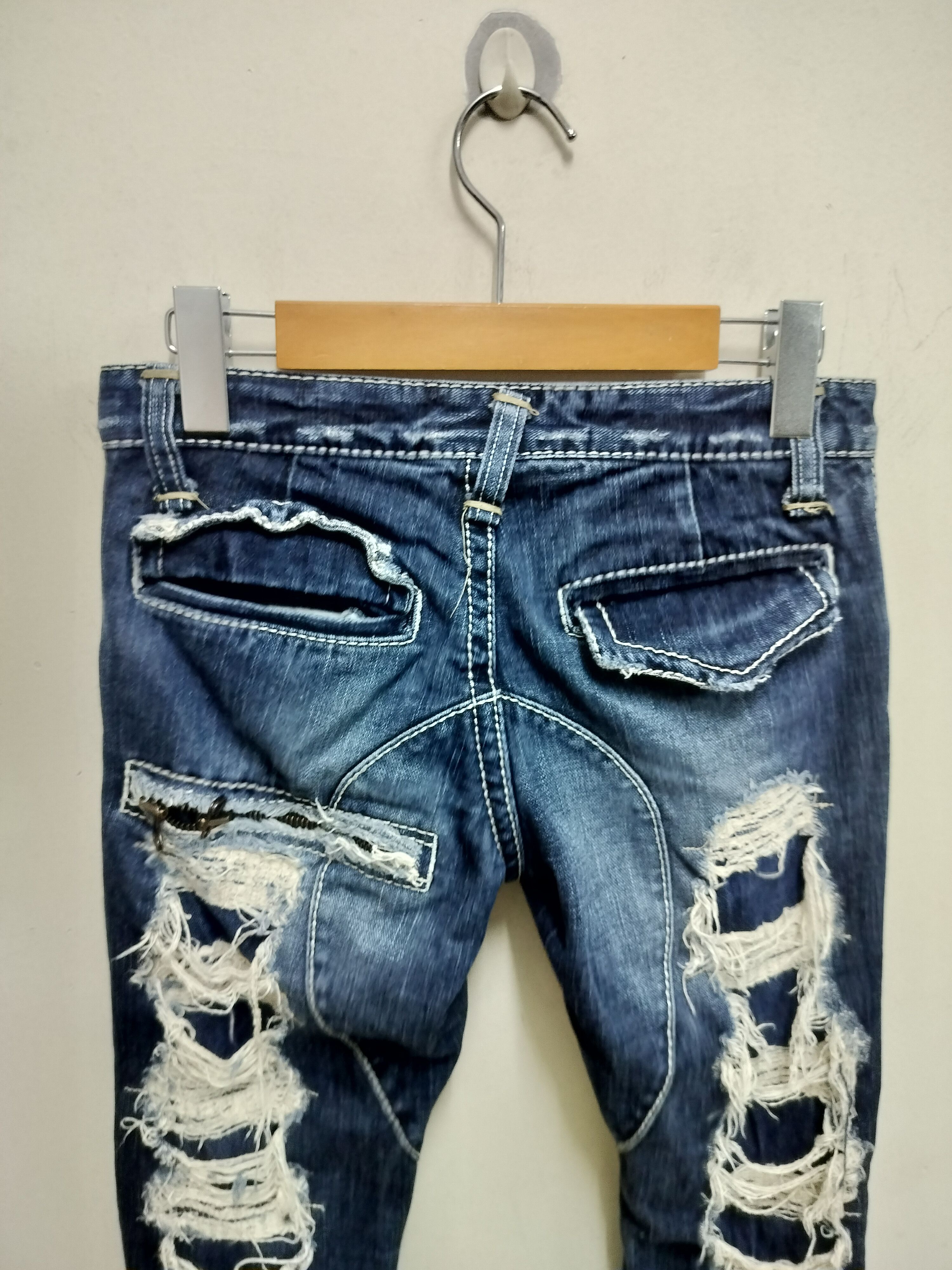 Izreel  Kazuhiro Takakura Izreel Jeans Japan by Kazuhiro Takakura for her Size 29" - 5 Thumbnail