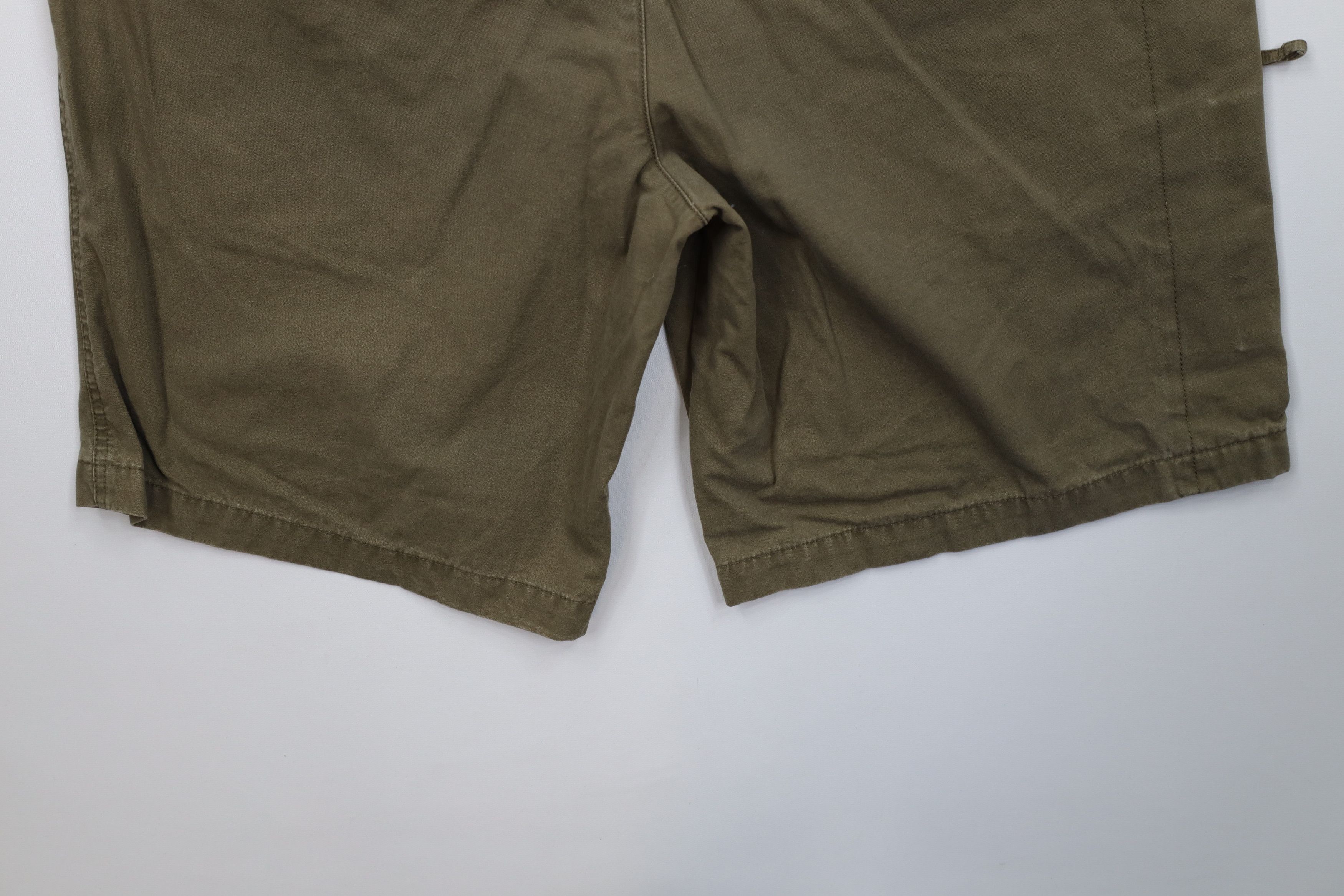 Columbia Vintage Columbia Spell Outdoor Hiking Trekking Shorts Green Size US 34 / EU 50 - 12 Thumbnail