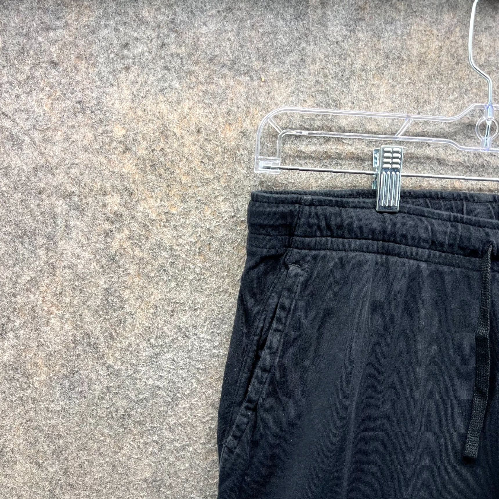 Nike VINTAGE Nike Jogger Mens Large Black Swoosh Sportswear Club Fleece Sweatpants Size US 33 - 7 Thumbnail