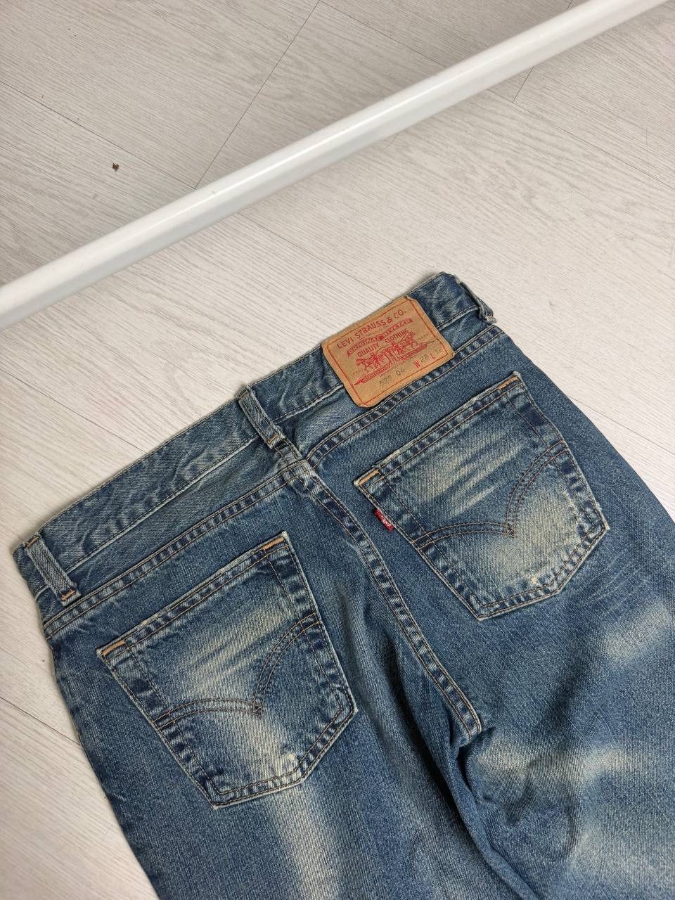 Levi's Vintage Levi's 522 Bootcut Jeans Distressed Faded Denim Y2K Size US 28 / EU 44 - 10 Thumbnail