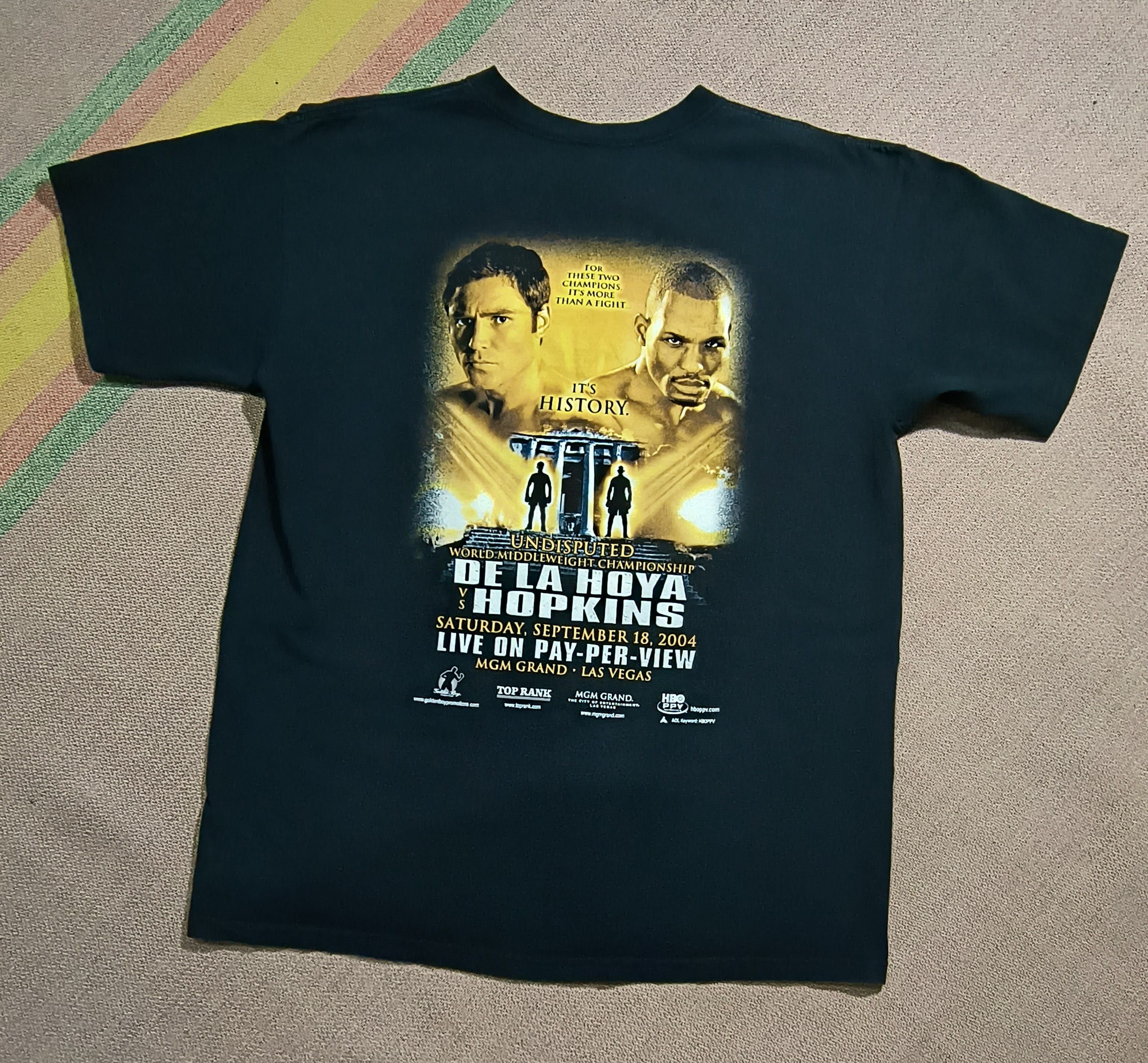 Anvil Vintage Y2K De La Hoya vs Hopkins 2004 tee Size US L / EU 52-54 / 3 - 6 Thumbnail
