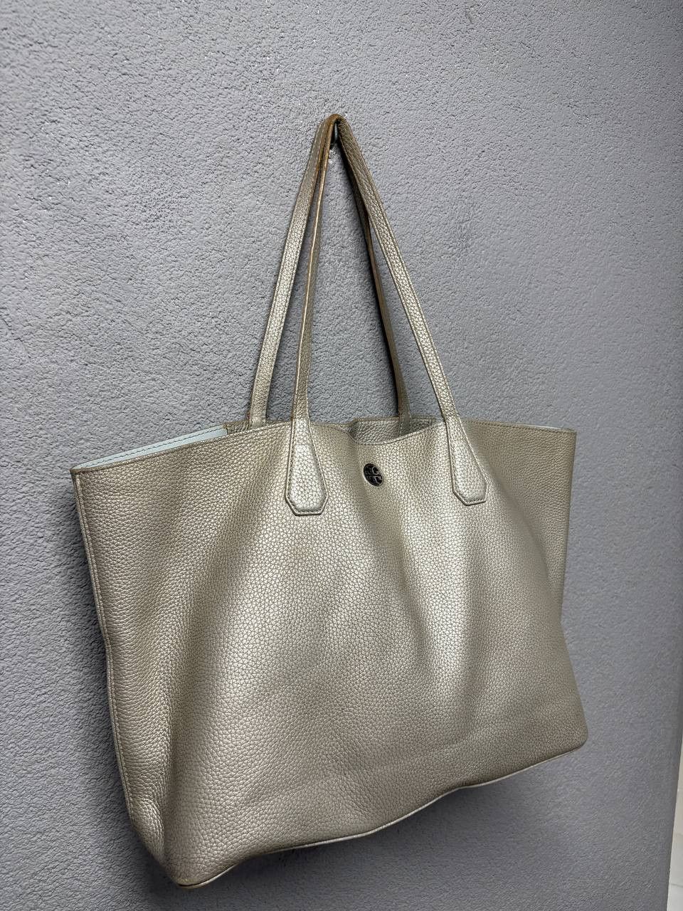 Tory Burch Tory Burch Metallic Grey Leather Perry Tote Size ONE SIZE - 2 Thumbnail