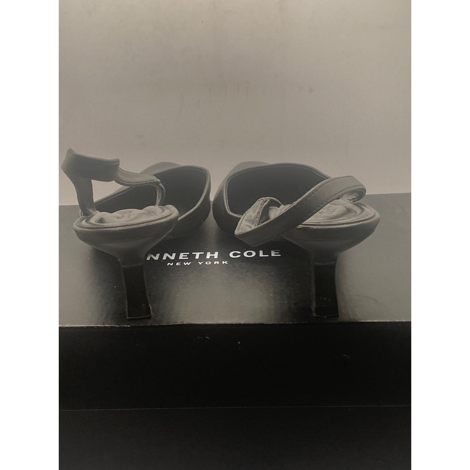 Nike Open Edit Cammie Kitten Heel Slingback Pump WMNS Size 7.5M Size US 7.5 / EU 40-41 - 4 Thumbnail