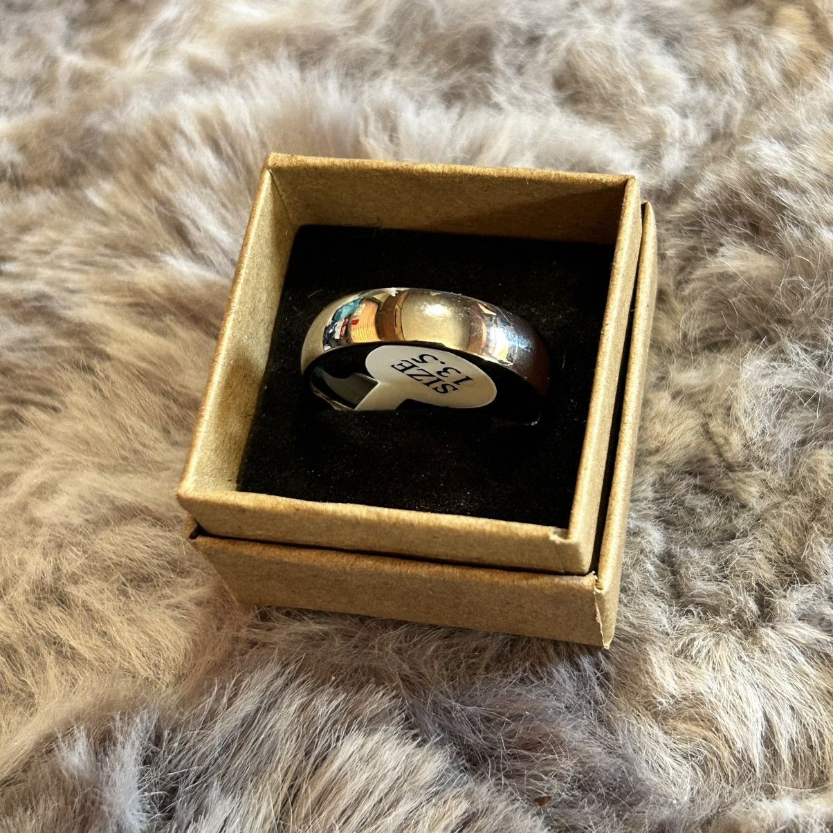 Jewelry Men’s 6mm polished Titanium band wedding ring NIB 13.5 Size ONE SIZE - 5 Thumbnail