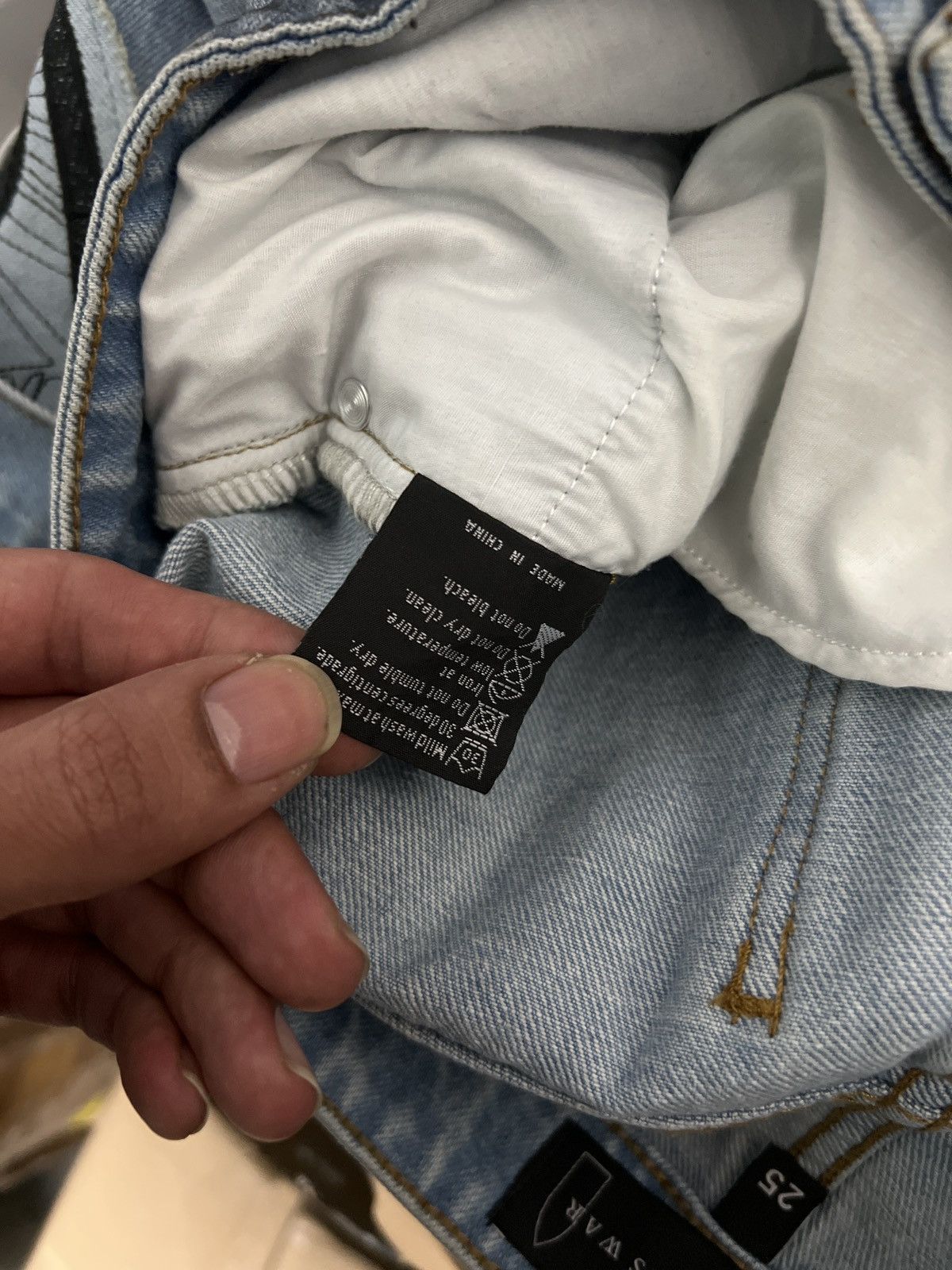 Who Decides War Original Sample pair Size US 30 / EU 46 - 8 Thumbnail