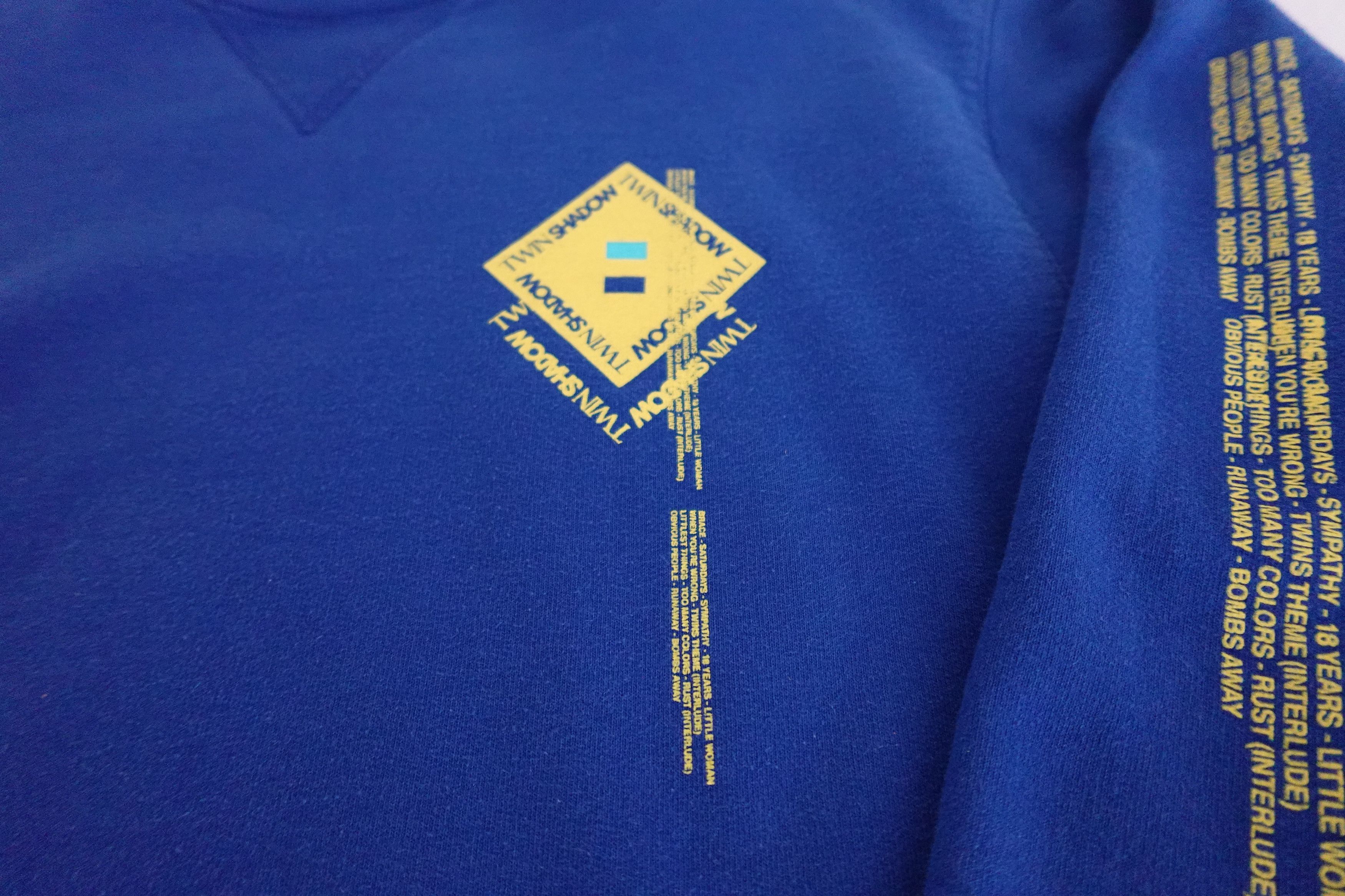 Champion Small - Twin Shadow Men's Champion Blue Sweatshirt Caer Tour Size US S / EU 44-46 / 1 - 3 Thumbnail