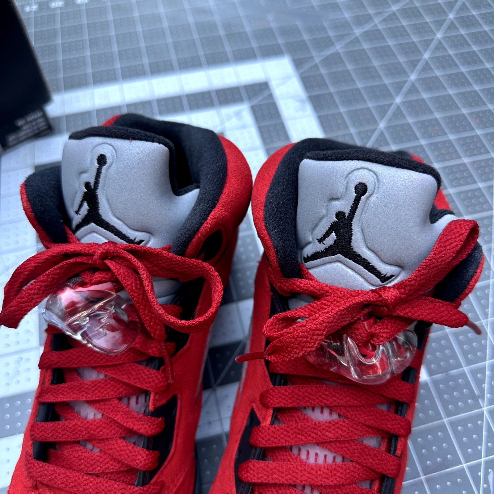 Jordan Brand Jordan 5 'Raging Bull' 2021 Size US 6.5 / EU 39-40 - 6 Thumbnail
