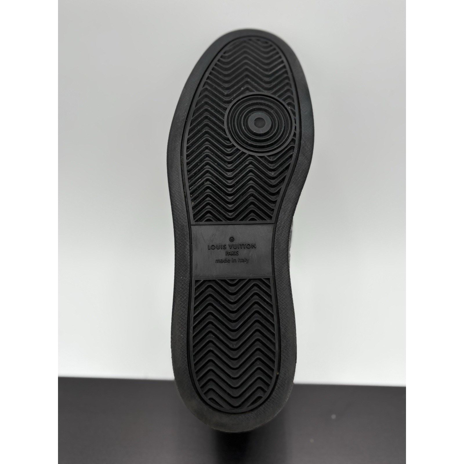 Louis Vuitton Louis Vuitton Rivoli High Top ' Black ' | SUPER CLEAN! Size US 9 / EU 42 - 7 Thumbnail