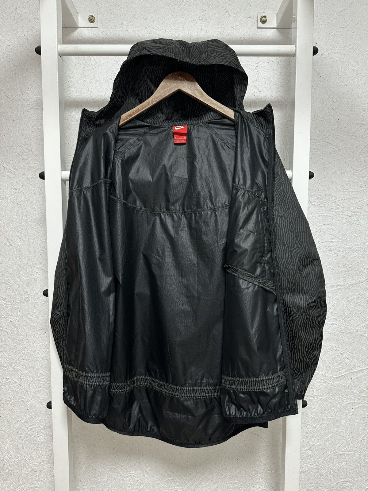 Nike Nike Women’s Full Reflective Windbreaker Jacket Size XL Size XL / US 12-14 / IT 48-50 - 9 Thumbnail