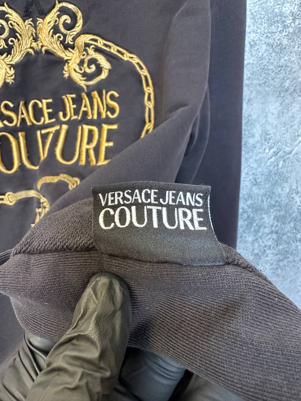 Versace Jeans Couture Versace Jeans Couture Felpa Distressed Sweatshirt Embossed Size US M / EU 48-50 / 2 - 20 Thumbnail
