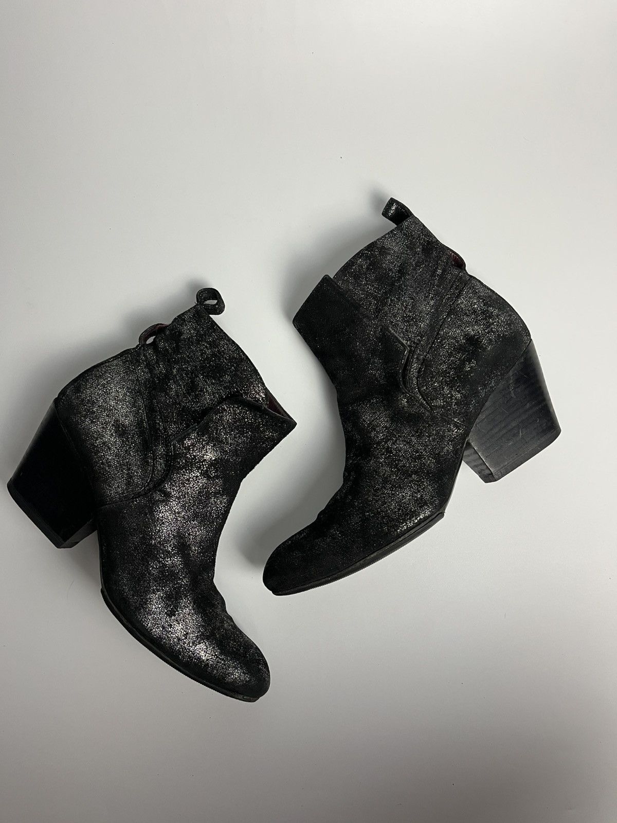 Vivienne Westwood Vivienne Westwood Black Glitter Pointed Toe Ankle Boots Size US 6 / IT 36 - 15 Thumbnail