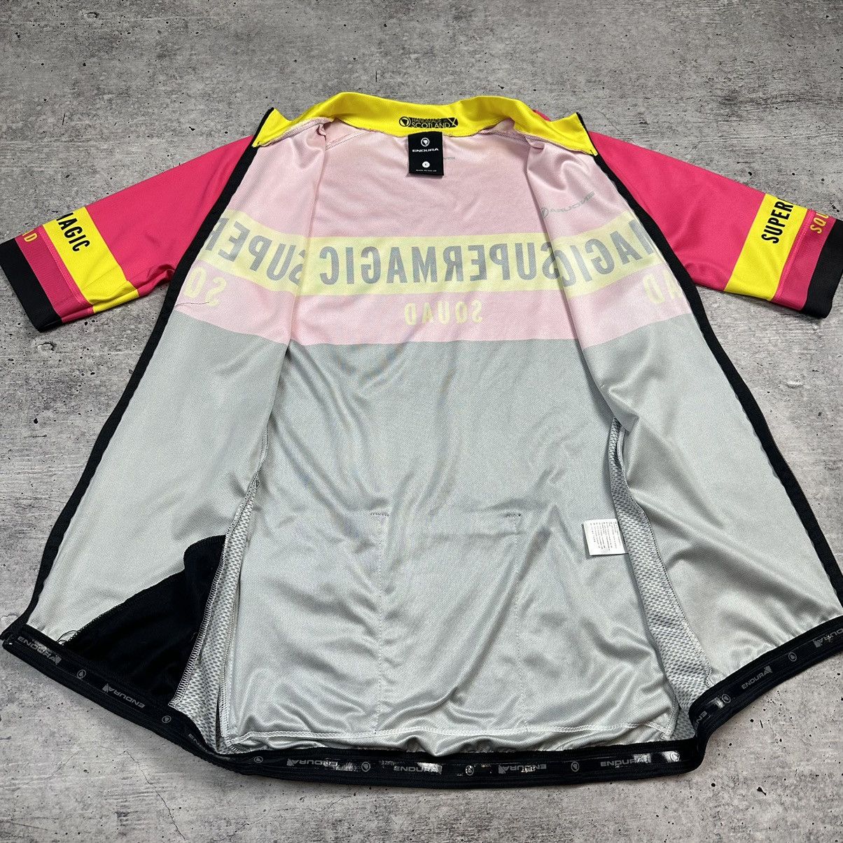 Other Endura Cycling Jersey Multicolor Men’s Size L Size US L / EU 52-54 / 3 - 13 Thumbnail